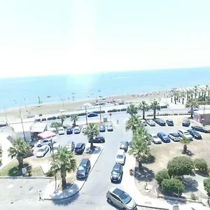 https://zorbas-sea-view-no-2.larnacahotels.org